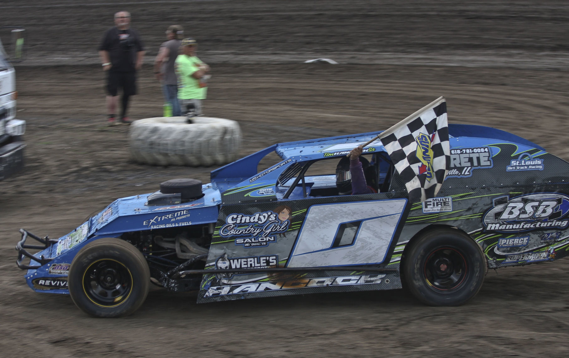 HR 100 10 07.05.18.JPG